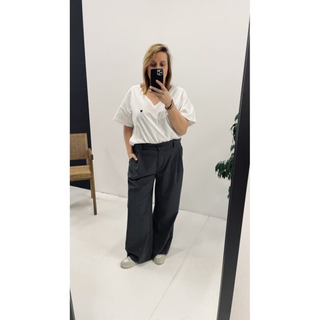 Trousers grey