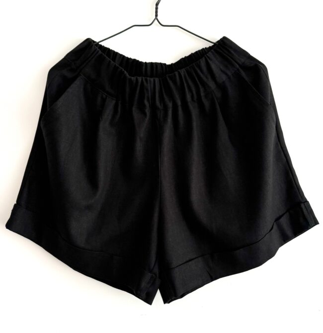 Shorts Iga black - len - obrazek 2