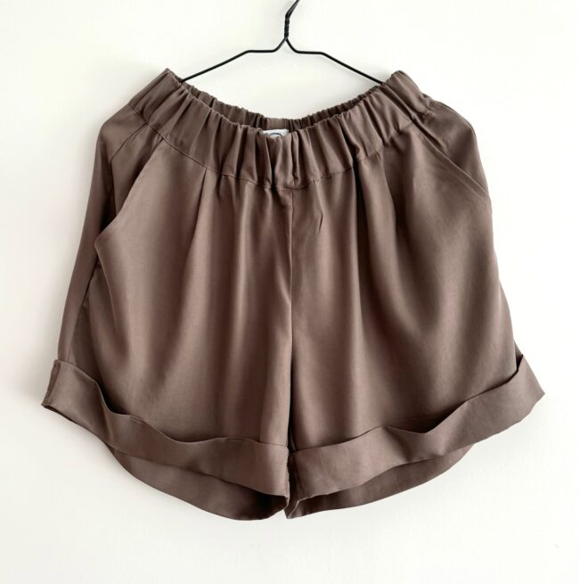 Shorts Iga brown - wiskoza - obrazek 2