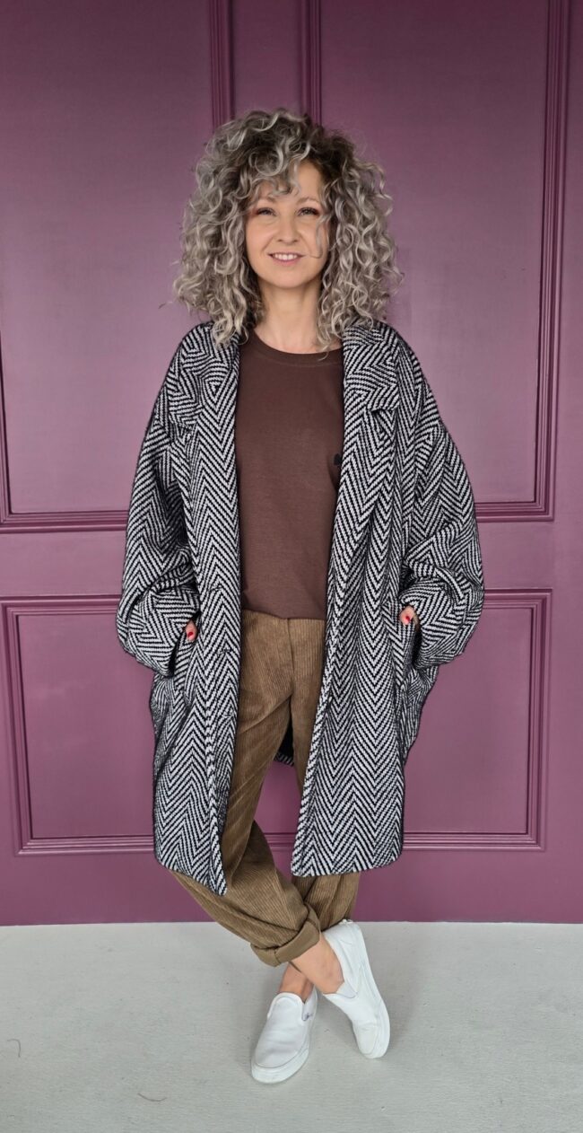 Płaszcz oversize Olga - obrazek 20