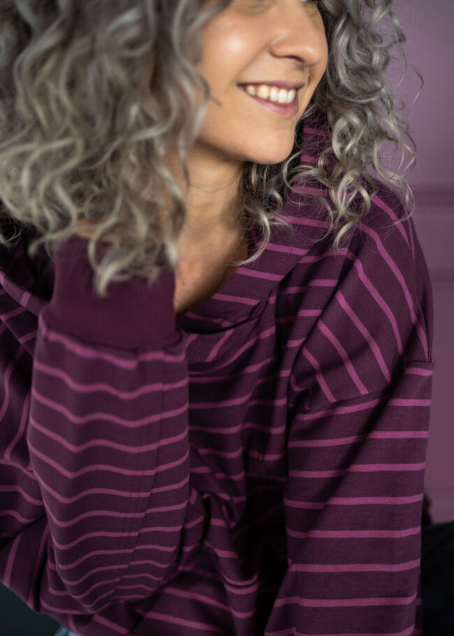 Hoodie Blouse violet stripes - obrazek 4