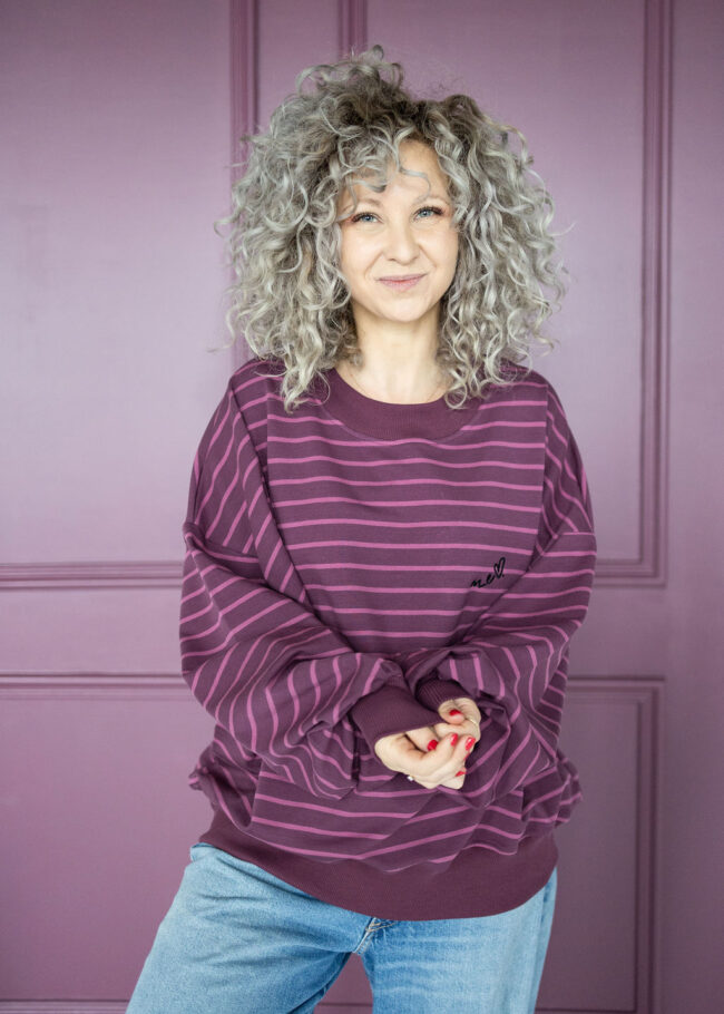 Classic Blouse violet stripes - obrazek 2